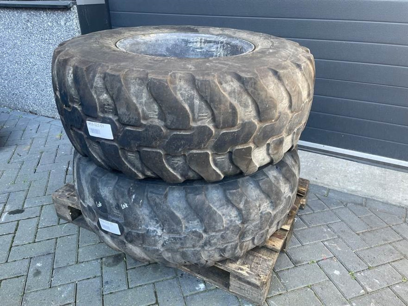 Ahlmann AZ85-Dunlop 405/70R20 (16/70R20)-Tire/Reifen/Band - Гуми и джанти за Строителна техника: снимка 2 Ahlmann AZ85-Dunlop 405/70R20 (16/70R20)-Tire/Reifen/Band - Гуми и джанти за Строителна техника: снимка 2