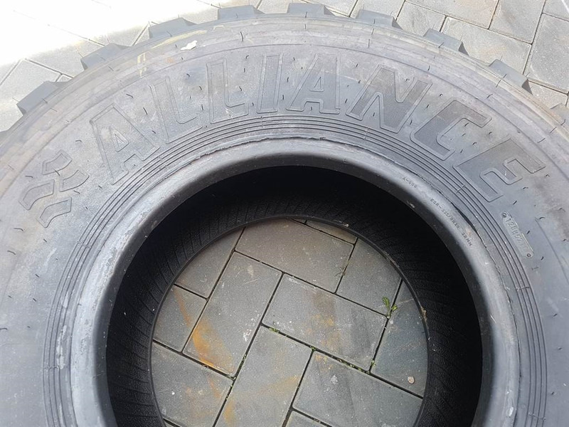 Alliance 335/80R18 EM - Tyre/Reifen/Band - Гума за Строителна техника: снимка 3 Alliance 335/80R18 EM - Tyre/Reifen/Band - Гума за Строителна техника: снимка 3