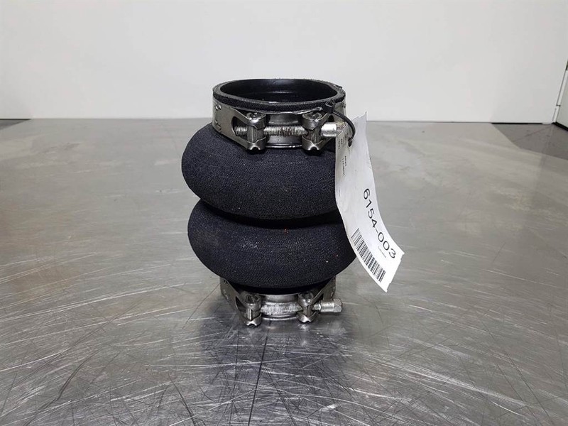 Atlas 1704MH - Air hose/Luftschläuch/Luchtslang - Двигател и части за Строителна техника: снимка 1 Atlas 1704MH - Air hose/Luftschläuch/Luchtslang - Двигател и части за Строителна техника: снимка 1