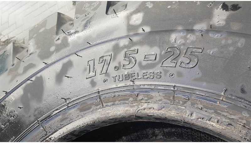 BKT 17.5-25 - Tyre/Reifen/Band - Гума за Строителна техника: снимка 3 BKT 17.5-25 - Tyre/Reifen/Band - Гума за Строителна техника: снимка 3