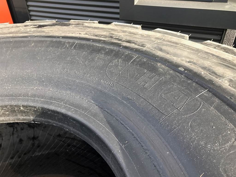 Лизинг на Banden/Reifen/Tires 26.5R25 XHA - Tyre/Reifen/Band Banden/Reifen/Tires 26.5R25 XHA - Tyre/Reifen/Band: снимка 6 Лизинг на Banden/Reifen/Tires 26.5R25 XHA - Tyre/Reifen/Band Banden/Reifen/Tires 26.5R25 XHA - Tyre/Reifen/Band: снимка 6