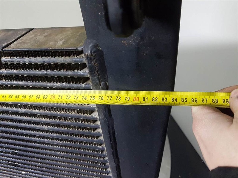 Case 921C-Modine 259332A4-Cooler/Kühler/Koeler - Двигател за Строителна техника: снимка 4 Case 921C-Modine 259332A4-Cooler/Kühler/Koeler - Двигател за Строителна техника: снимка 4