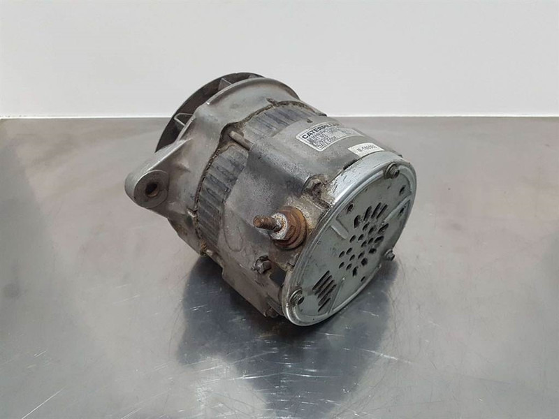 Cat 177-9953-24V 80A-Alternator/Lichtmaschine/Dynamo - Двигател за Строителна техника: снимка 5 Cat 177-9953-24V 80A-Alternator/Lichtmaschine/Dynamo - Двигател за Строителна техника: снимка 5