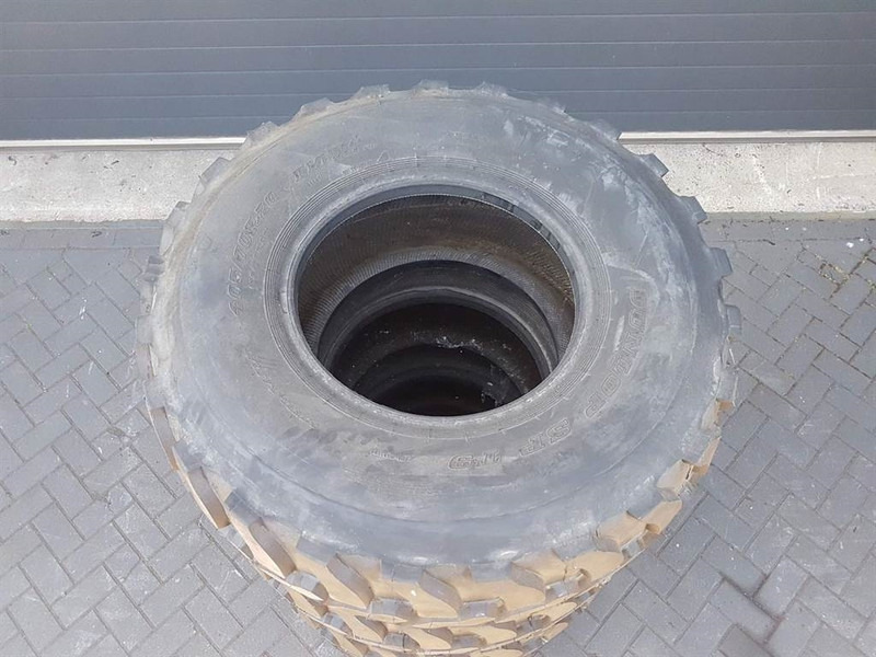 Cover (Dunlop / Mitas) 405/70-R20 (16/70R20)-Tire - Гуми и джанти за Строителна техника: снимка 4 Cover (Dunlop / Mitas) 405/70-R20 (16/70R20)-Tire - Гуми и джанти за Строителна техника: снимка 4