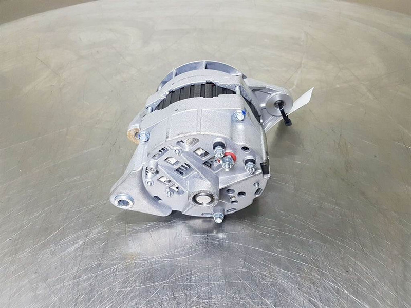 Cummins QSB5.9C-24V 70A-Alternator/Lichtmaschine/Dynamo - Двигател за Строителна техника: снимка 5 Cummins QSB5.9C-24V 70A-Alternator/Lichtmaschine/Dynamo - Двигател за Строителна техника: снимка 5