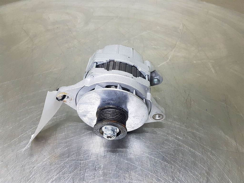 Cummins QSB5.9C-24V 70A-Alternator/Lichtmaschine/Dynamo - Двигател за Строителна техника: снимка 3 Cummins QSB5.9C-24V 70A-Alternator/Lichtmaschine/Dynamo - Двигател за Строителна техника: снимка 3