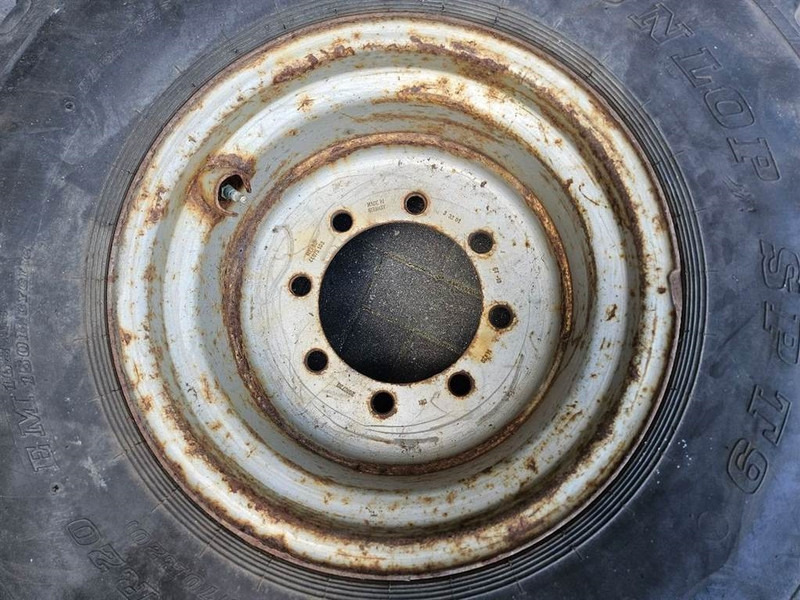 DUNLOP 455/70-R20 (17.5/70R20) - Tire/Reifen/Band - Гуми и джанти за Строителна техника: снимка 4 DUNLOP 455/70-R20 (17.5/70R20) - Tire/Reifen/Band - Гуми и джанти за Строителна техника: снимка 4