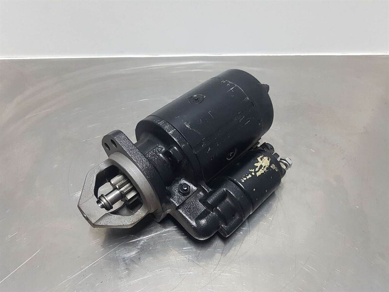 Deutz 1011-12V 11T 2,2KW-Starter/Anlasser/Startmotor - Двигател за Строителна техника: снимка 1 Deutz 1011-12V 11T 2,2KW-Starter/Anlasser/Startmotor - Двигател за Строителна техника: снимка 1