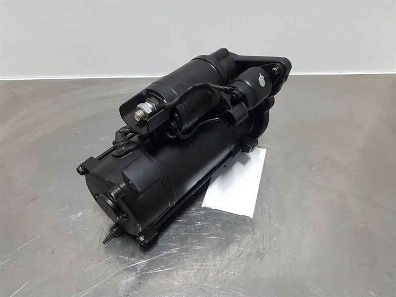 Deutz 12V 9T 4,0KW - Starter/Anlasser/Startmotor - Двигател за Строителна техника: снимка 3 Deutz 12V 9T 4,0KW - Starter/Anlasser/Startmotor - Двигател за Строителна техника: снимка 3