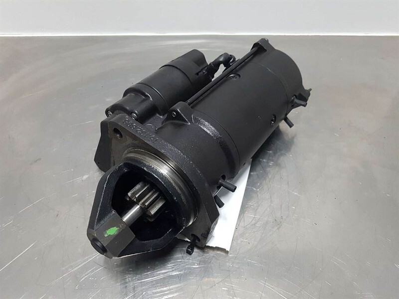 Deutz 12V 9T 4,0KW - Starter/Anlasser/Startmotor - Двигател за Строителна техника: снимка 1 Deutz 12V 9T 4,0KW - Starter/Anlasser/Startmotor - Двигател за Строителна техника: снимка 1