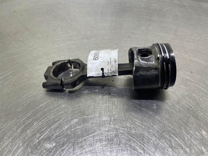 Deutz TD2011L04I - Piston/Kolben/Zuiger - Двигател за Строителна техника: снимка 5 Deutz TD2011L04I - Piston/Kolben/Zuiger - Двигател за Строителна техника: снимка 5