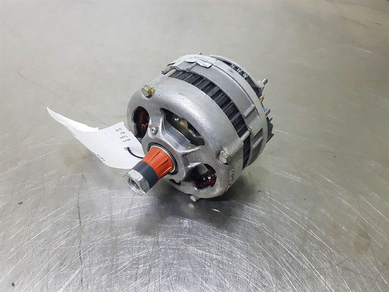 Deutz Valeo-566003040-24V 40A-Alternator/Lichtmaschine - Двигател за Строителна техника: снимка 3 Deutz Valeo-566003040-24V 40A-Alternator/Lichtmaschine - Двигател за Строителна техника: снимка 3