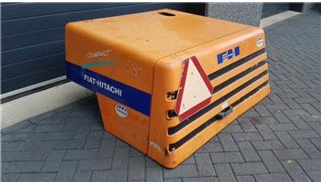 FIAT-HITACHI W 70 H - Engine hood/Motorhaube/Motorkap - Рама/ Шаси: снимка 1 FIAT-HITACHI W 70 H - Engine hood/Motorhaube/Motorkap - Рама/ Шаси: снимка 1