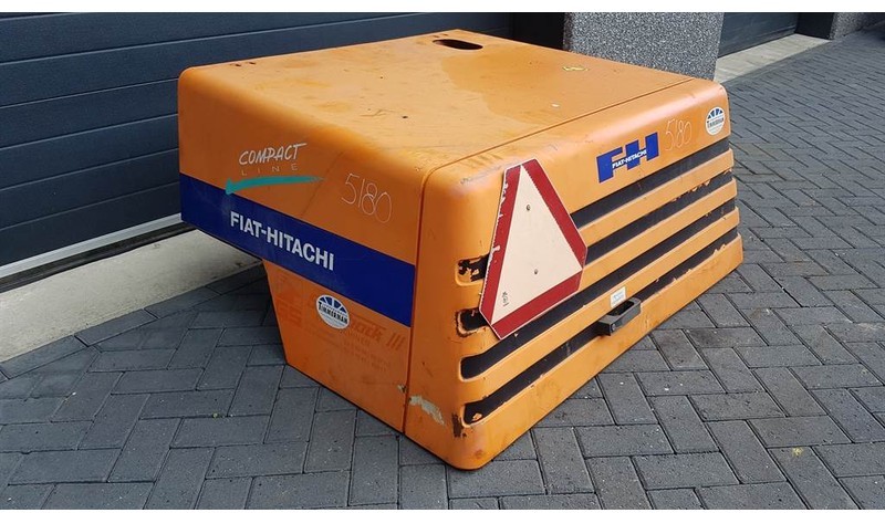 FIAT-HITACHI W 70 H - Engine hood/Motorhaube/Motorkap - Рама/ Шаси: снимка 1 FIAT-HITACHI W 70 H - Engine hood/Motorhaube/Motorkap - Рама/ Шаси: снимка 1