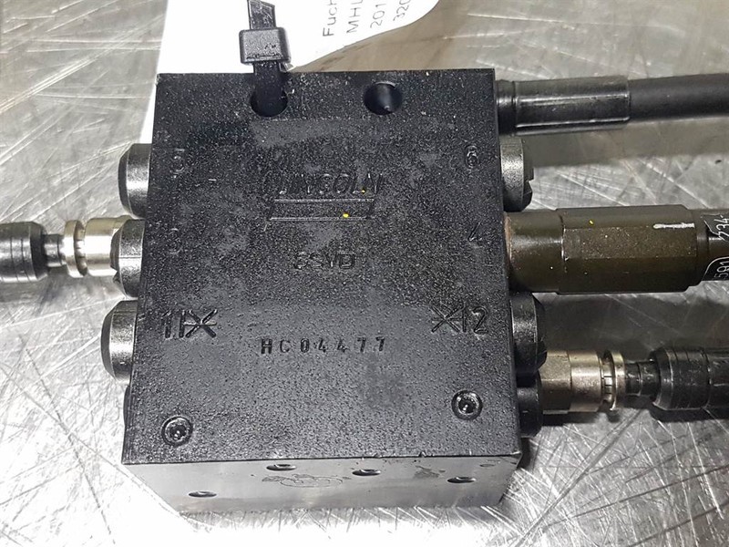 Fuchs MHL320-Terex 5468662086-Lubricating system - Рама/ Шаси за Строителна техника: снимка 3 Fuchs MHL320-Terex 5468662086-Lubricating system - Рама/ Шаси за Строителна техника: снимка 3