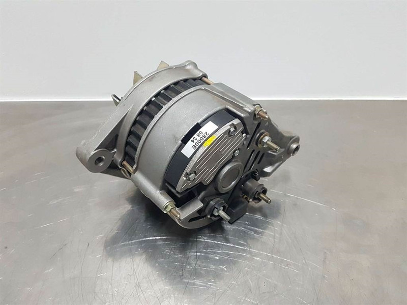 Hitachi 14V 55A-Alternator/Lichtmaschine/Dynamo - Двигател за Строителна техника: снимка 4 Hitachi 14V 55A-Alternator/Lichtmaschine/Dynamo - Двигател за Строителна техника: снимка 4