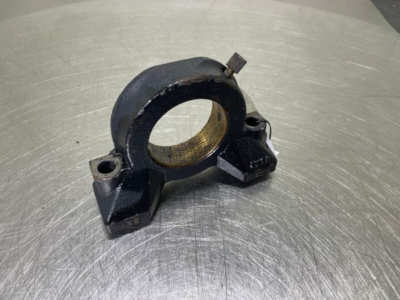 Hitachi ZW95LSD-Spicer Dana 315/111/102-Bearing block - Ос и части за Строителна техника: снимка 1 Hitachi ZW95LSD-Spicer Dana 315/111/102-Bearing block - Ос и части за Строителна техника: снимка 1