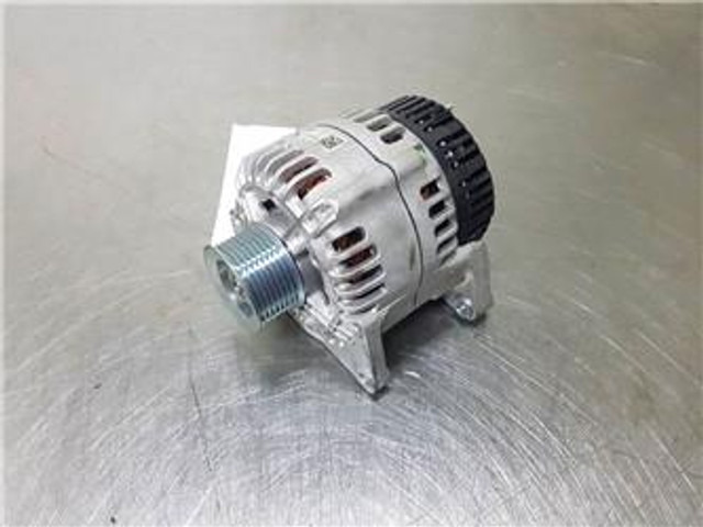 JCB 320/08611-28V 55A-Alternator/Lichtmaschine/Dynamo - Двигател за Строителна техника: снимка 1 JCB 320/08611-28V 55A-Alternator/Lichtmaschine/Dynamo - Двигател за Строителна техника: снимка 1