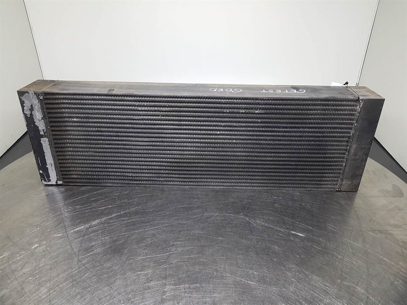 JCB 426E AGRI HT - Cooler/Kühler/Koeler - Двигател и части за Строителна техника: снимка 3 JCB 426E AGRI HT - Cooler/Kühler/Koeler - Двигател и части за Строителна техника: снимка 3