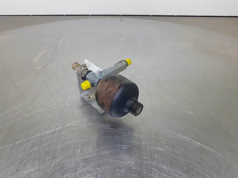 JCB 426E AGRI HT-Hydac SBO100-0,24E1/663U-Accumulator - Хидравлика за Строителна техника: снимка 2 JCB 426E AGRI HT-Hydac SBO100-0,24E1/663U-Accumulator - Хидравлика за Строителна техника: снимка 2