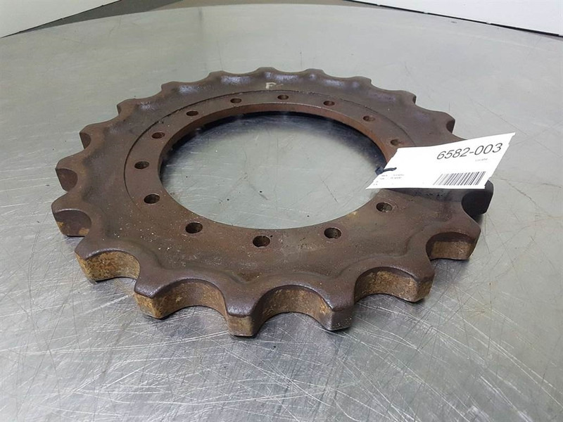 Komatsu PC40/88 - Gear/Zahnrad/Tandwiel - Ос и части за Строителна техника: снимка 2 Komatsu PC40/88 - Gear/Zahnrad/Tandwiel - Ос и части за Строителна техника: снимка 2