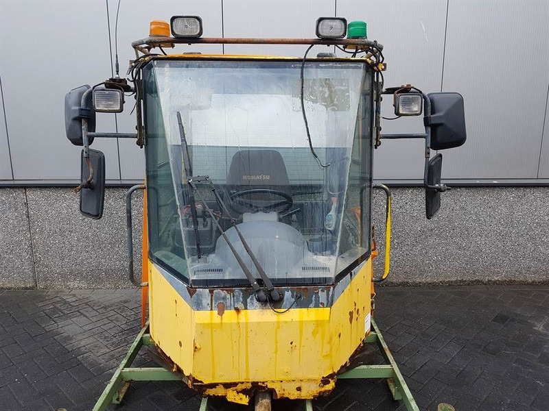 Komatsu WA 320 - 5H - Cabin/Kabine/Cabine - Кабина и интериор за Строителна техника: снимка 3 Komatsu WA 320 - 5H - Cabin/Kabine/Cabine - Кабина и интериор за Строителна техника: снимка 3