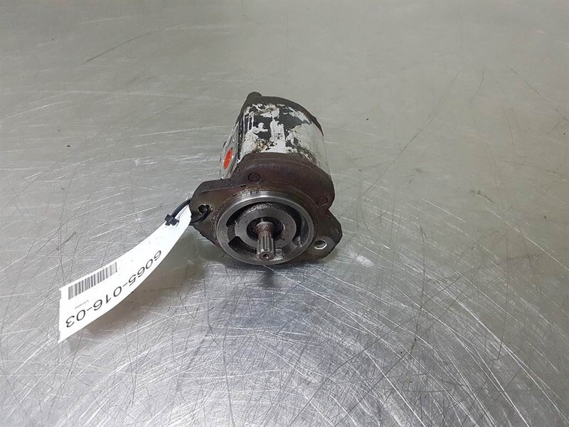 Kracht KP1/22A10AS0A - Gearpump/Zahnradpumpe - Хидравлика за Строителна техника: снимка 2 Kracht KP1/22A10AS0A - Gearpump/Zahnradpumpe - Хидравлика за Строителна техника: снимка 2