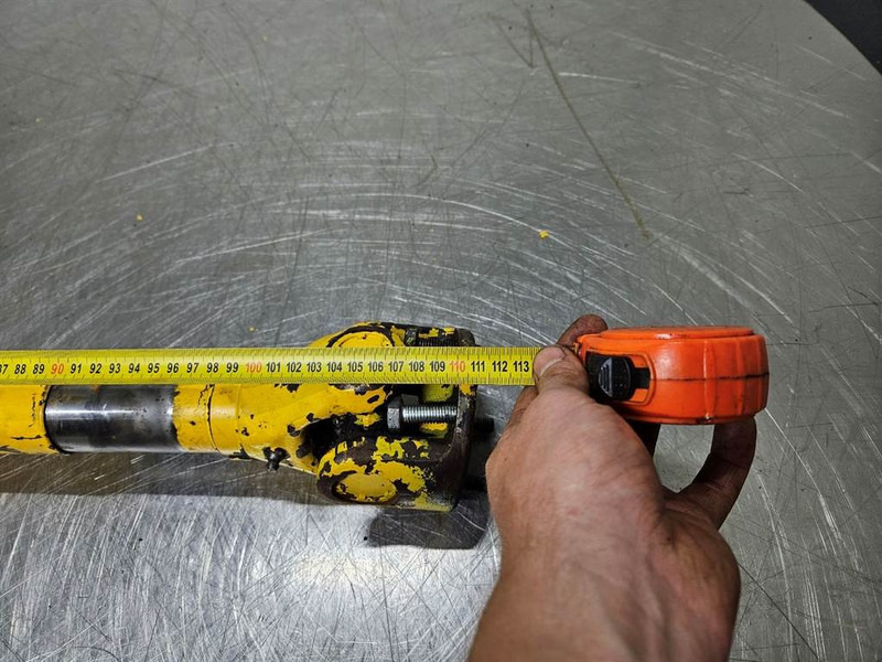 Ос и части за Строителна техника Kramer 512SL - Propshaft/Gelenkwelle/Cardanas: снимка 6