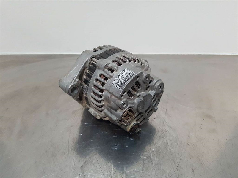 Kubota 12V 60A-A1TA1777-Alternator/Lichtmaschine/Dynamo - Двигател за Строителна техника: снимка 4 Kubota 12V 60A-A1TA1777-Alternator/Lichtmaschine/Dynamo - Двигател за Строителна техника: снимка 4