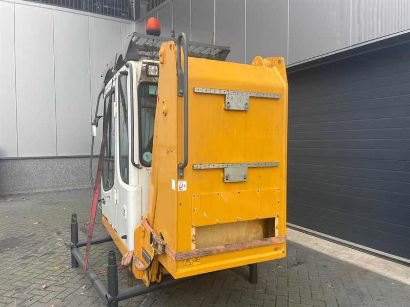 Кабина и интериор за Строителна техника Liebherr A934C-10062899-Cabin/Kabine/Cabine: снимка 7