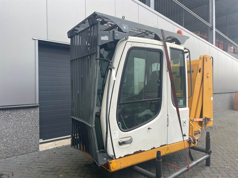 Кабина и интериор за Строителна техника Liebherr A934C-10062899-Cabin/Kabine/Cabine: снимка 6