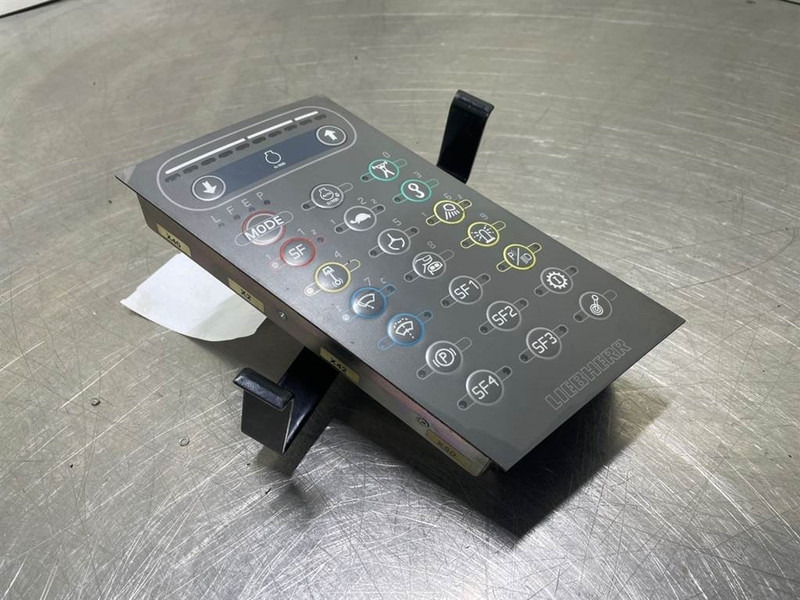 Liebherr A934C-94023357-BBT02-R5.1-Display unit/Dashboard - Електрическа система за Строителна техника: снимка 1 Liebherr A934C-94023357-BBT02-R5.1-Display unit/Dashboard - Електрическа система за Строителна техника: снимка 1