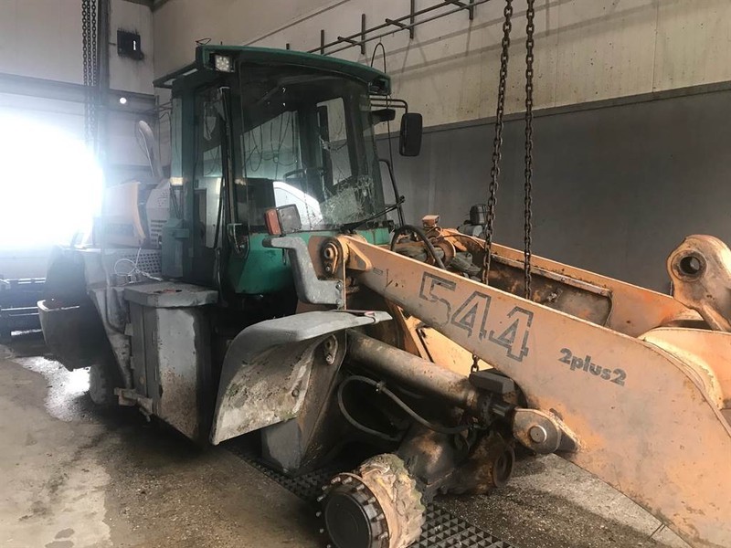 Liebherr L 544 (For parts) - Колесен товарач: снимка 2 Liebherr L 544 (For parts) - Колесен товарач: снимка 2