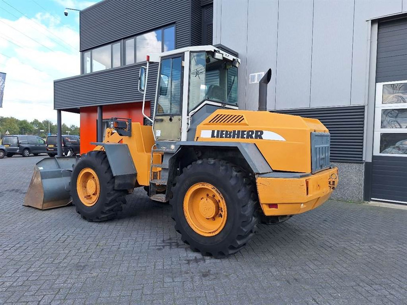 Liebherr L522 - Колесен товарач: снимка 2 Liebherr L522 - Колесен товарач: снимка 2