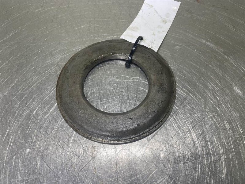 Liebherr L574-7622092-Ring - Ос и части за Строителна техника: снимка 2 Liebherr L574-7622092-Ring - Ос и части за Строителна техника: снимка 2
