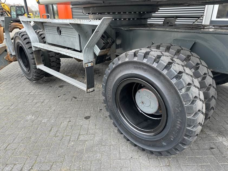 Багер за манипулиране на материали За превоз на боклук Liebherr LH 40 M Litronic Material Handler: снимка 13