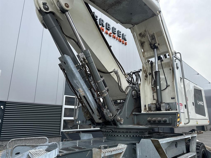 Лизинг на Liebherr LH 40 M Litronic Material Handler Liebherr LH 40 M Litronic Material Handler: снимка 12 Лизинг на Liebherr LH 40 M Litronic Material Handler Liebherr LH 40 M Litronic Material Handler: снимка 12