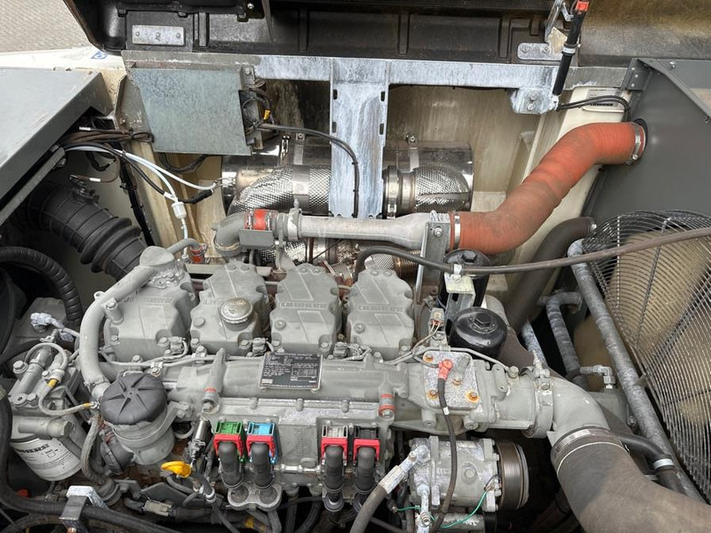 Лизинг на Liebherr LH 40 M Litronic Material Handler Liebherr LH 40 M Litronic Material Handler: снимка 17 Лизинг на Liebherr LH 40 M Litronic Material Handler Liebherr LH 40 M Litronic Material Handler: снимка 17