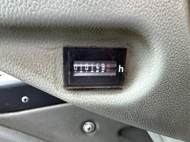 Лизинг на Liebherr LH 40 M Litronic Material Handler Liebherr LH 40 M Litronic Material Handler: снимка 20 Лизинг на Liebherr LH 40 M Litronic Material Handler Liebherr LH 40 M Litronic Material Handler: снимка 20