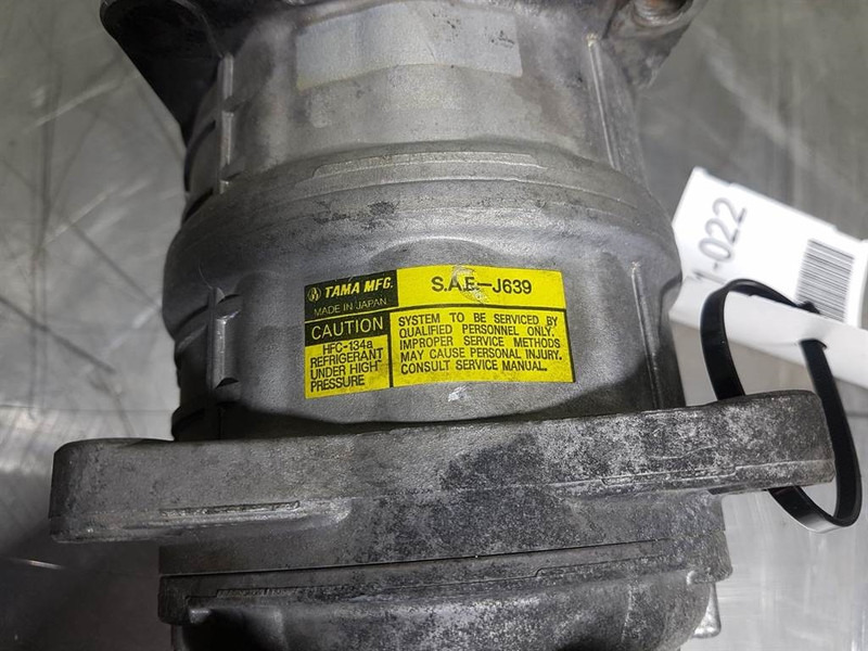 Ljungby Maskin L12 -Tama MFG SAE-J639 - Compressor/Kompres - Компресор климатик за Строителна техника: снимка 3 Ljungby Maskin L12 -Tama MFG SAE-J639 - Compressor/Kompres - Компресор климатик за Строителна техника: снимка 3