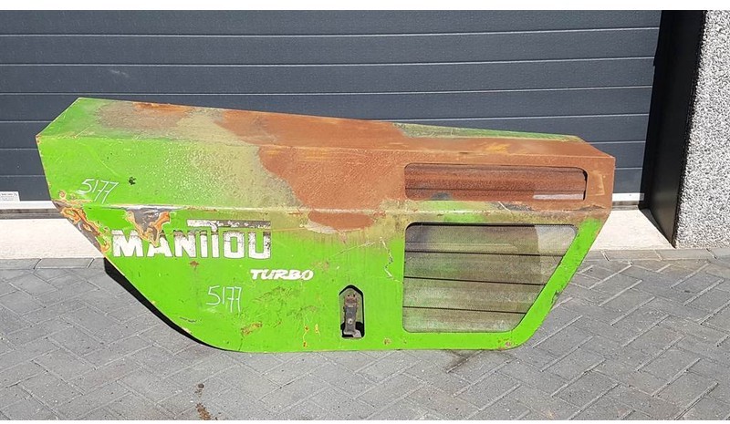 Manitou MT 1237 - Engine hood/Motorhaube/Motorkap - Рама/ Шаси: снимка 2 Manitou MT 1237 - Engine hood/Motorhaube/Motorkap - Рама/ Шаси: снимка 2