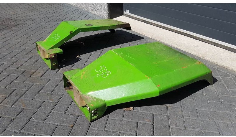 Manitou MT 1237 - Fender/Kotflügel/Spatbord - Калник за Строителна техника: снимка 3 Manitou MT 1237 - Fender/Kotflügel/Spatbord - Калник за Строителна техника: снимка 3