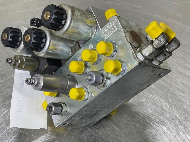 Хидравлика за Строителна техника Mecalac 12MTX-6090341-NG6 Valve/Ventile/Ventiel: снимка 10