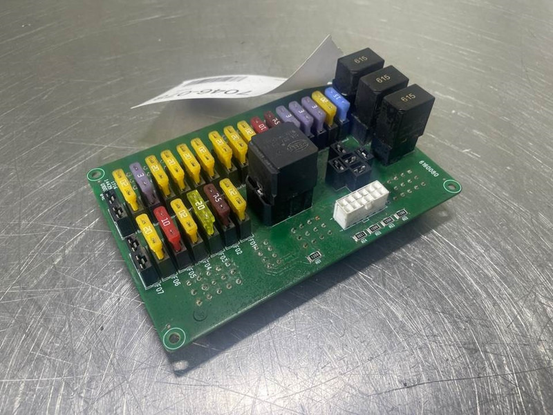 Mecalac 12MTX-6160080-ECU/Control box/Steuermodul - Електрическа система за Строителна техника: снимка 1 Mecalac 12MTX-6160080-ECU/Control box/Steuermodul - Електрическа система за Строителна техника: снимка 1