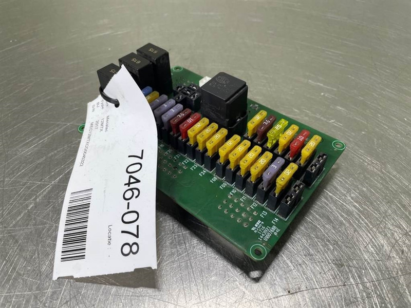 Mecalac 12MTX-6160080-ECU/Control box/Steuermodul - Електрическа система за Строителна техника: снимка 3 Mecalac 12MTX-6160080-ECU/Control box/Steuermodul - Електрическа система за Строителна техника: снимка 3