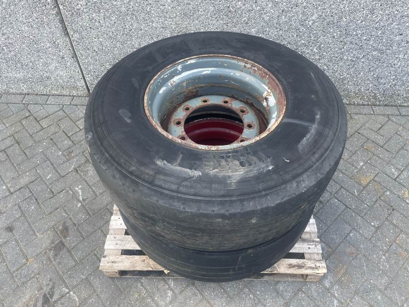 Michelin 425/65R22.5-Tire/Reifen/Band - Гуми и джанти за Строителна техника: снимка 3 Michelin 425/65R22.5-Tire/Reifen/Band - Гуми и джанти за Строителна техника: снимка 3