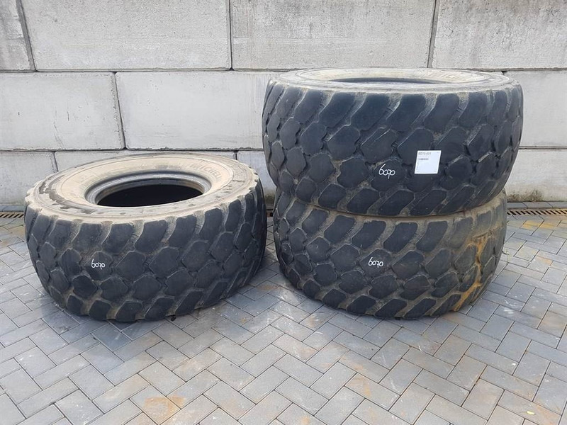 Michelin 600/65R25 - Tyre/Reifen/Band - Гума за Строителна техника: снимка 1 Michelin 600/65R25 - Tyre/Reifen/Band - Гума за Строителна техника: снимка 1