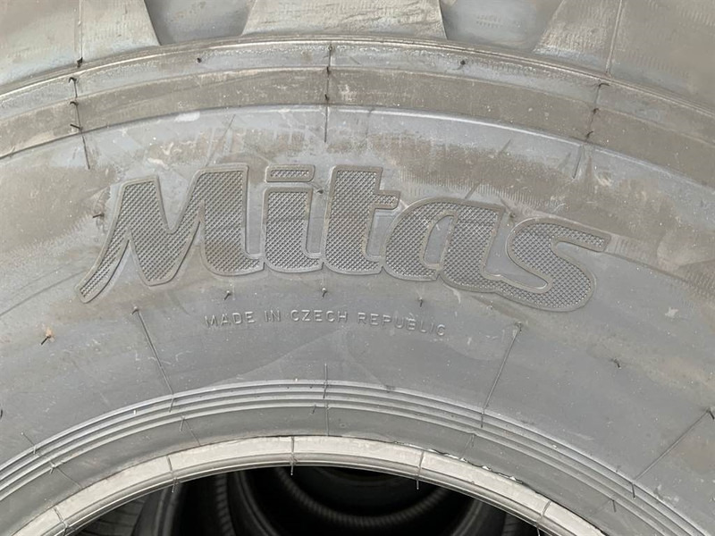 Mitas 405/70R18 (16/70R18) - Tyre/Reifen/Band - Гума за Строителна техника: снимка 5 Mitas 405/70R18 (16/70R18) - Tyre/Reifen/Band - Гума за Строителна техника: снимка 5