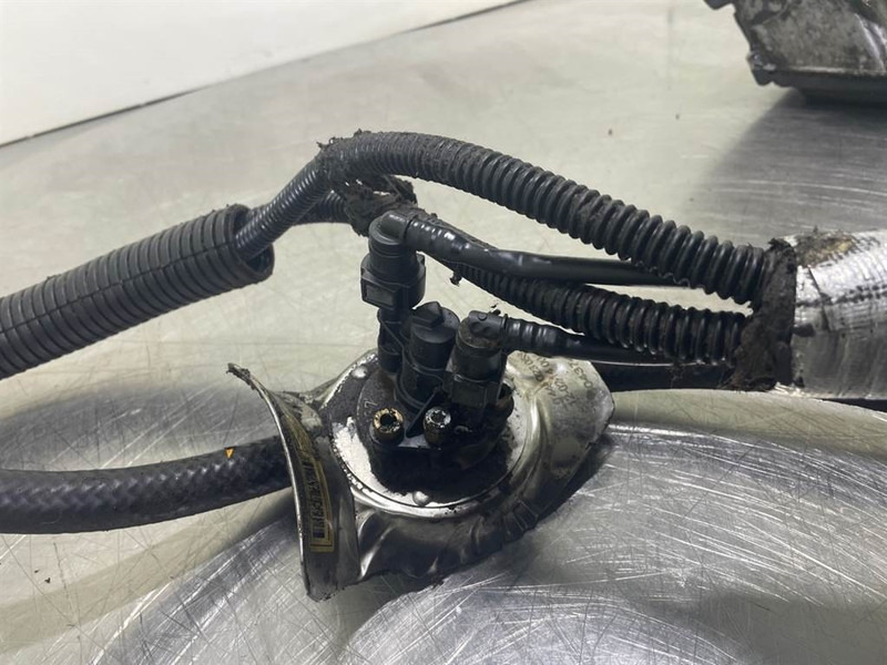 New Holland W110C-504374326-24V-Adblue - Двигател за Строителна техника: снимка 3 New Holland W110C-504374326-24V-Adblue - Двигател за Строителна техника: снимка 3