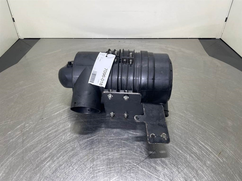 New Holland W110C - Air filter/Luftfilter/Luchtfilter - Двигател за Строителна техника: снимка 1 New Holland W110C - Air filter/Luftfilter/Luchtfilter - Двигател за Строителна техника: снимка 1